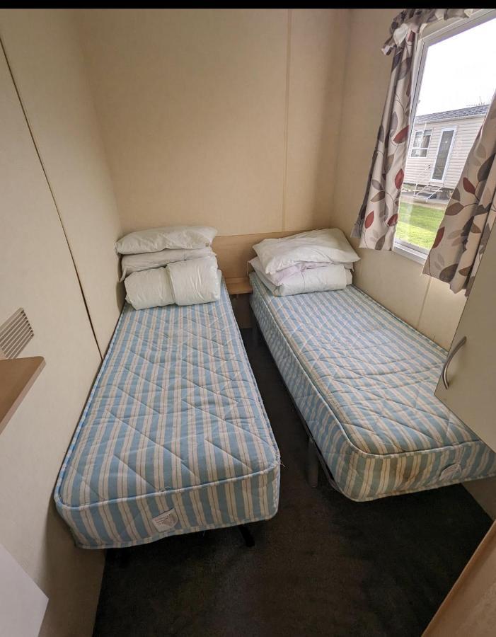A&J Caravan 14 Kinmel Bay エクステリア 写真